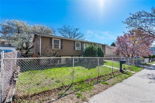 1470 Louis Nine Blvd, Bronx, NY, 10459-1308 | Card Image