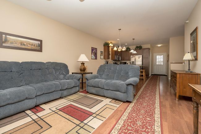 4129 Jarmann Ln, Townhouse with 3 bedrooms, 3 bathrooms and null parking in Shakopee MN | Image 10
