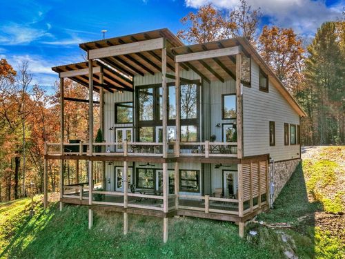 115 Hawks Vw, Mineral Bluff, GA, 30559-7253 | Card Image