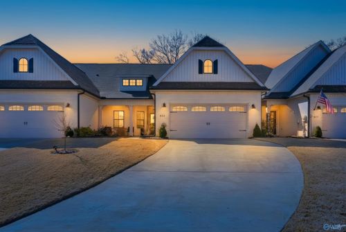 411 Ripple Lake Dr Sw, Huntsville, AL, 35824-4135 | Card Image