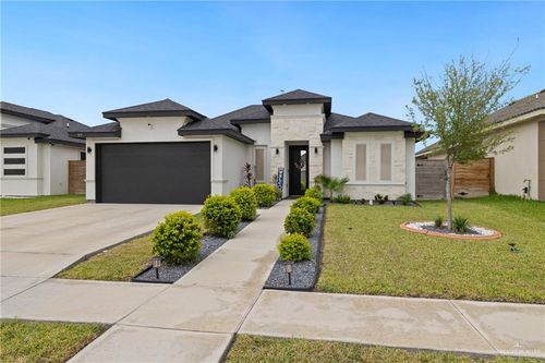 915 Rockford Dr, Alton, TX, 78573-2040 | Card Image