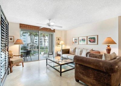 205 - 3594 S Ocean Blvd, Condo with 2 bedrooms, 2 bathrooms and null parking in Highland Beach FL | Image 1