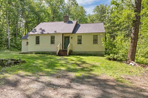 110 Sandwich Slopes, Sandwich, NH, 03227-3506 | Card Image
