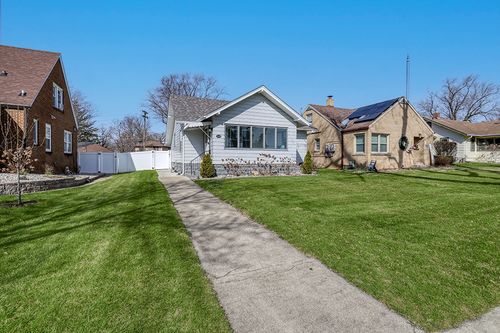 1179 S Elm Ave, Kankakee, IL, 60901-5433 | Card Image
