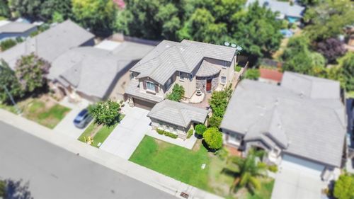 6009 Roswitha Court, Carmichael, CA, 95608 | Card Image