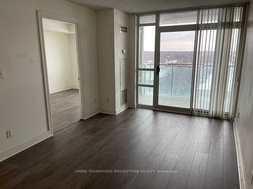 911-18 Harrison Garden Blvd, North York, ON, M2N7J7 | Card Image