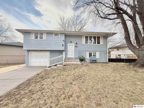 1731 N 76th St, Lincoln, NE, 68505-3006 | Card Image