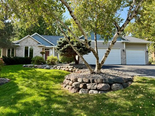 11272 Kenworth Ln, Lakeville, MN, 55044-8427 | Card Image