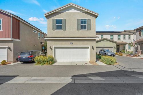 27759 Old Dairy Way, Valley Center, CA, 92082 | Card Image