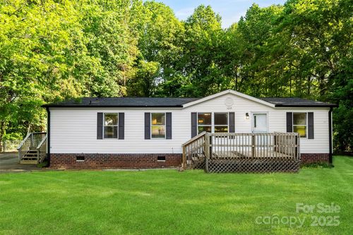 1055 Cedar Hill Dr, Rockwell, NC, 28138-5610 | Card Image