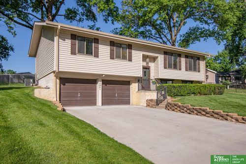 13941 Washington Circle, Omaha, NE, 68137 | Card Image