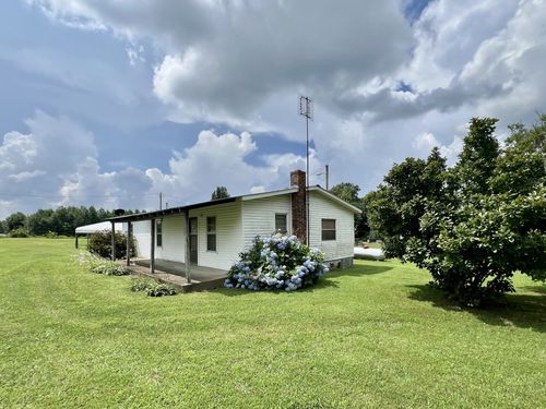 3467 Fall River Rd, Pulaski, TN, 38478-8425 | Card Image