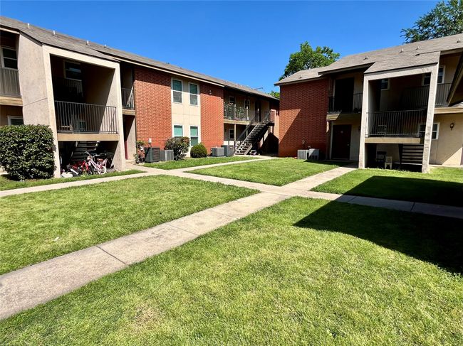 APT-14 - 410 Bryan St, Condo with 1 bedrooms, 1 bathrooms and null parking in Denton TX | Image 16
