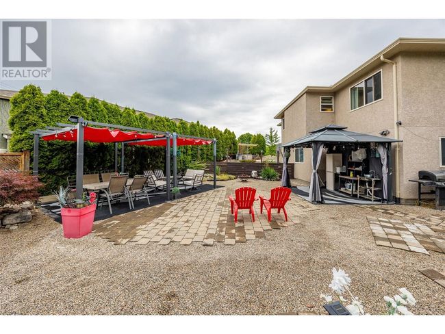 1503 Tanemura Cres, House other with 6 bedrooms, 4 bathrooms and 4 parking in Kelowna BC | Image 39