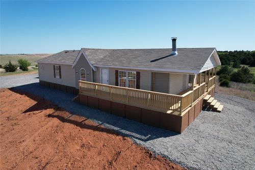 1 N 2360 Rd, Mountain View, OK, 73062 | Card Image