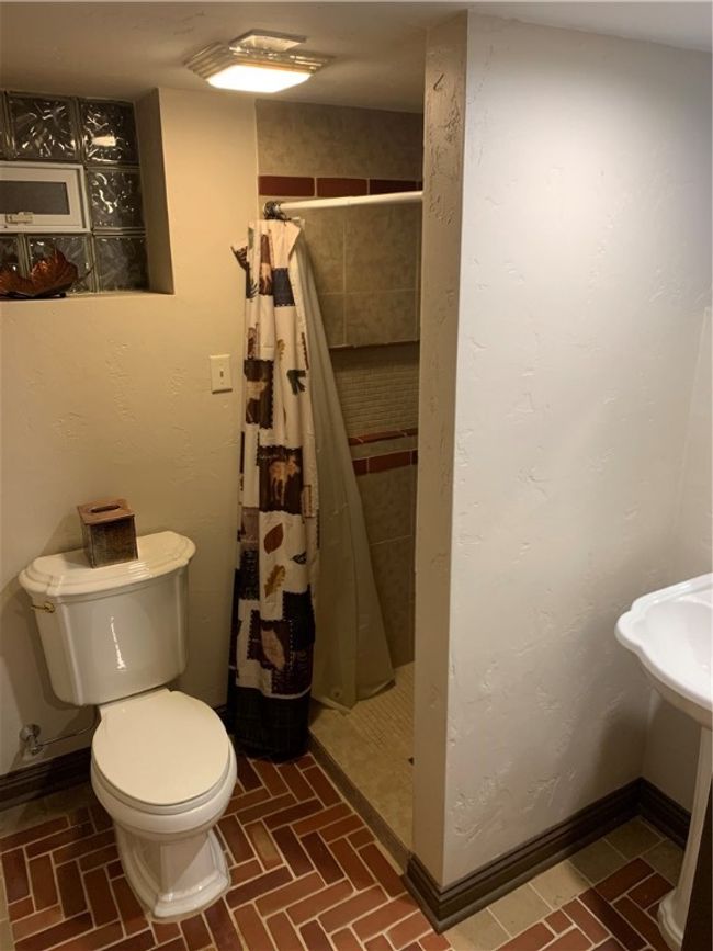 basement full bath | Image 38