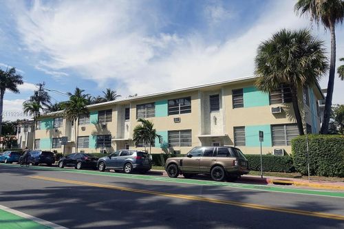 apt-8-905 16th St, Miami Beach, FL, 33139-2611 | Card Image