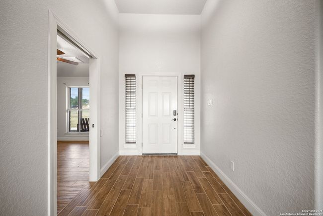7006 Robin Hood Way, House other with 3 bedrooms, 3 bathrooms and null parking in Schertz TX | Image 4