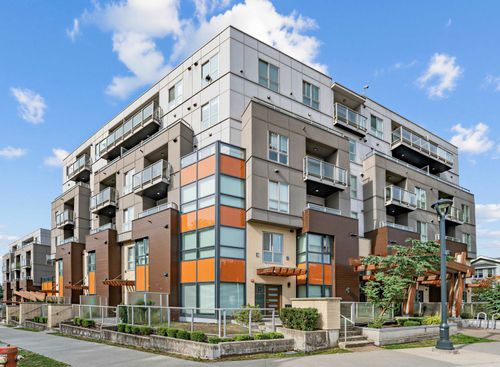 601-13978 Fraser Highway, Surrey, BC, V3T0P2 | Card Image