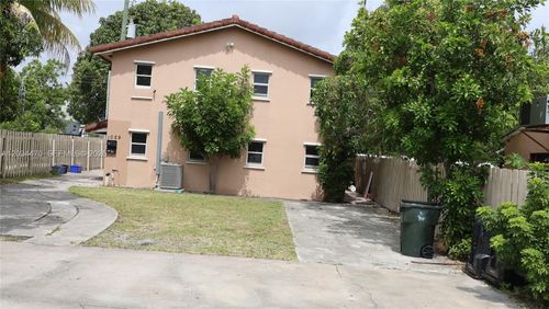 1029 S C St, Lake Worth Beach, FL, 33460-4725 | Card Image