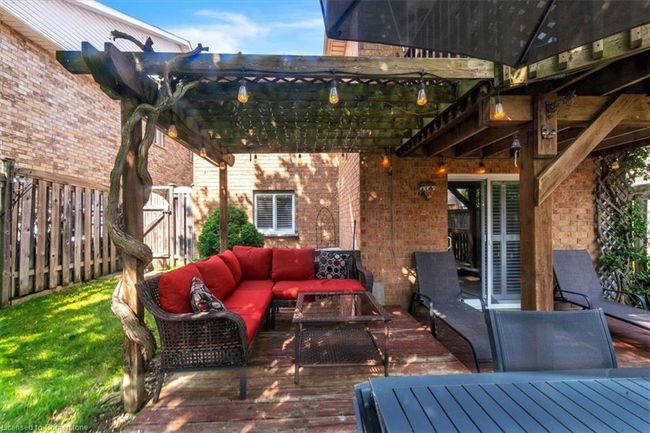 84 Doctor Moore Crt, House other with 3 bedrooms, 2 bathrooms and 5 parking in Acton ON | Image 31