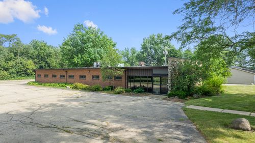 405 Charles St, MOUNT MORRIS, IL, 61054-1646 | Card Image