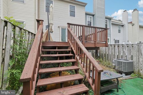 9609 Clocktower Ln, COLUMBIA, MD, 21046-1868 | Card Image