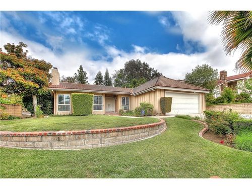 2543 Farview Rd, Fullerton, CA, 92833 | Card Image