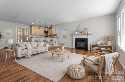 88 Skyview Ter, Asheville, NC, 28806-3744 | Card Image