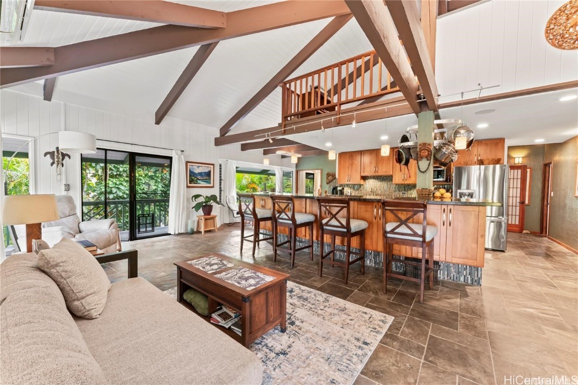 Kaiea Pl, Waialua, HI 96791