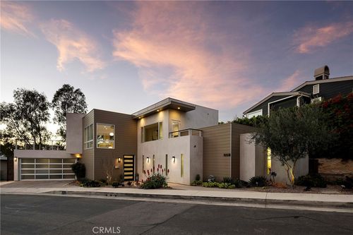 234 W Avenida San Antonio, San Clemente, CA, 92672-4356 | Card Image