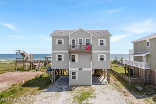 1174 New River Inlet Rd, N Topsail Beach, NC, 28460-9250 | Card Image