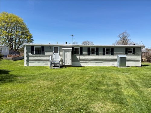 36 Lawrence Court, Tiverton, RI, 02878 | Card Image