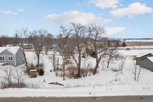 303 Teri Lee Ln, ORFORDVILLE, WI, 53576-9614 | Card Image