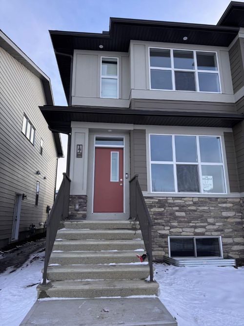 17 Setonvista Gate Se, Calgary, AB, T3M2V3 | Card Image