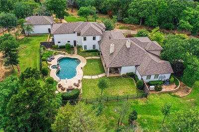 677 Johns Well Court, House other with 4 bedrooms, 4 bathrooms and null parking in Argyle TX | Image 2