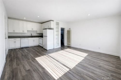 j-210 N Cordova Street, Burbank, CA, 91505 | Card Image