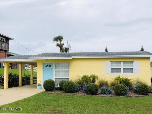 828 E 26th Ave, New Smyrna Beach, FL, 32169-3616 | Card Image