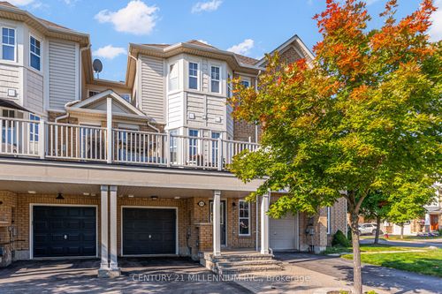 914 Ambroise Cres, Milton, ON, L9T0M2 | Card Image