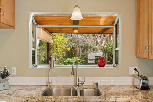 4635 Cheshire St, San Diego, CA, 92117-4024 | Card Image