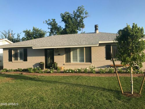 3609 E Piccadilly Rd, Phoenix, AZ, 85018-5130 | Card Image