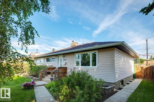 16010 87 Ave Nw, Edmonton, AB, T5R4G9 | Card Image