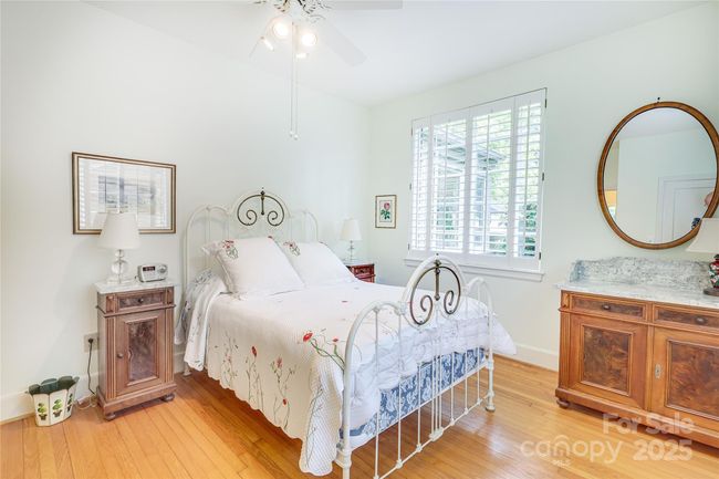 1021 Isleworth Ave, House other with 4 bedrooms, 4 bathrooms and null parking in Charlotte NC | Image 19