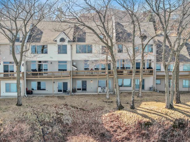 N2802 Summerville Park Road, Condo with 3 bedrooms, 4 bathrooms and null parking in LODI WI | Image 65