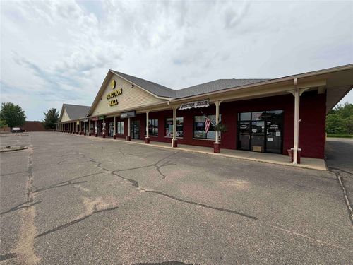 2521 Hils Ct, Menomonie, WI, 54751-1127 | Card Image