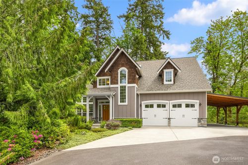 3029 Yankee Girl Cir Ne, Bainbridge Island, WA, 98110-3249 | Card Image