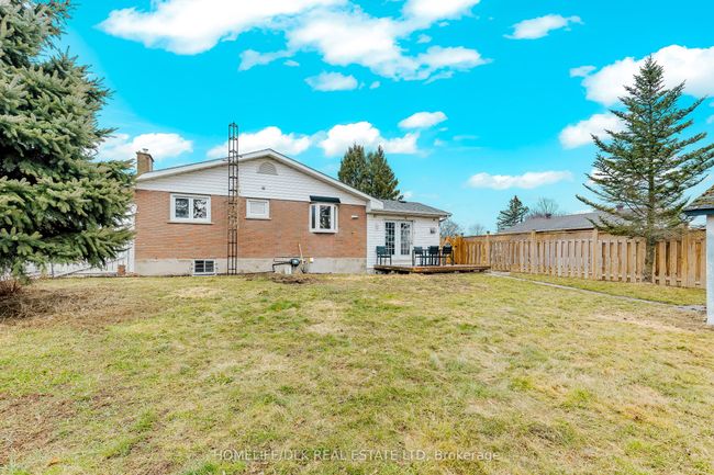 34 Elizabeth St, House other with 4 bedrooms, 1 bathrooms and 2 parking in Johnstown ON | Image 6