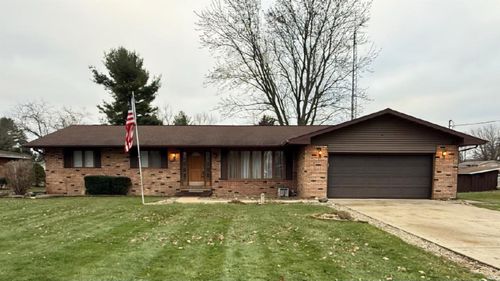 12909 Tyler Rd, Lakeville, IN, 46536-9612 | Card Image