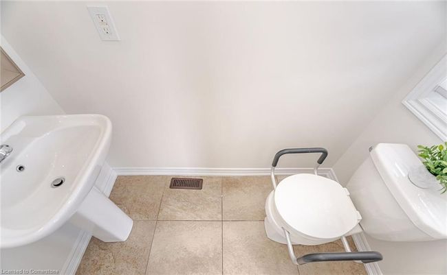 5 Freedom Oaks Trail, House other with 6 bedrooms, 6 bathrooms and 7 parking in Brampton ON | Image 16