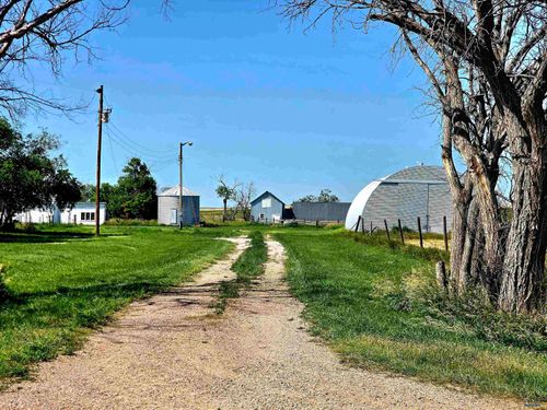 19830-paulsen-rd-19830 233rd, Quinn, SD, 57775 | Card Image